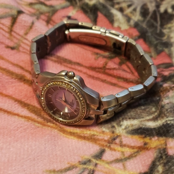 Watch - Picture 3 of 4